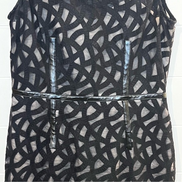 Vince Camuto Black Patterned Midi Dress Leather Stripes Lined Size 2 Whimsigoth - Picture 4 of 16